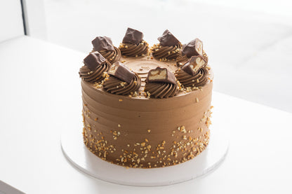 Snickers Cake